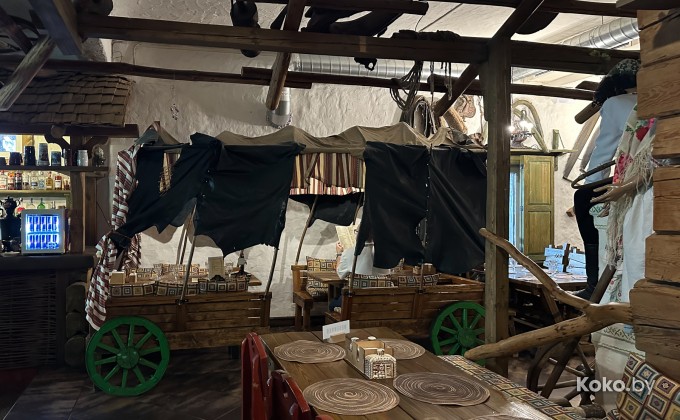 Подворье - галерея 25