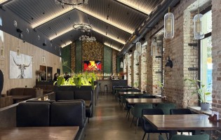 Митра в Бресте