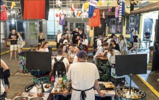 Berlin Dvor / Берлин Двор