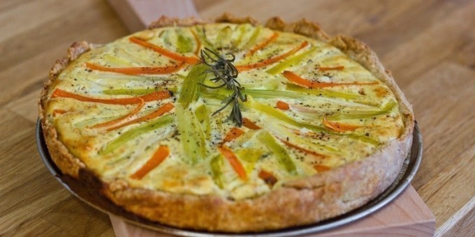 Овощной горчичный тарт