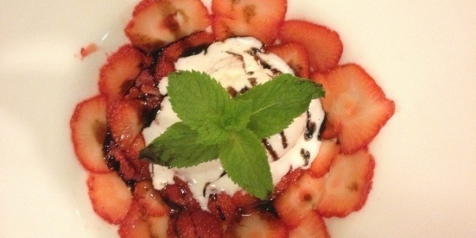 Карпачо из клубники — загадочный десерт из "Планеты суши"