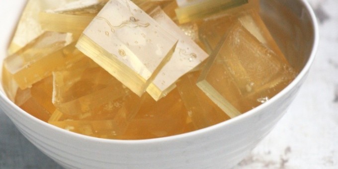 Новинка японских кулинаров — полезное мороженое из холодца