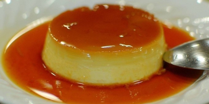 Какой десерт могут посоветовать французские сомелье — карамельный флан