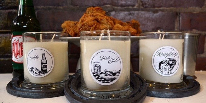 Свечи с запахом курицы из KFC были раскуплена меньше чем за полчаса