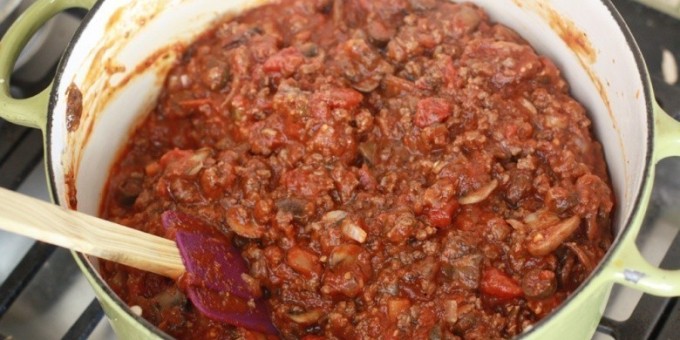 Соус-подливка для вторых блюд из говядины и овощей