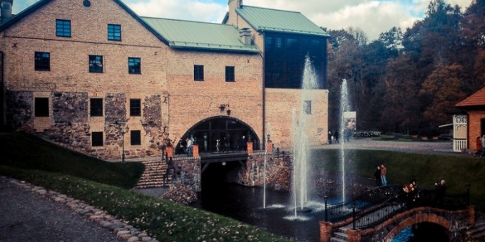 «Belmontas» ресторанный комплекс «французской мельницы» в лесу — город Вильнюс