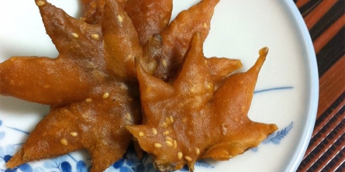 Кленовые листья в темпура — популярная закуска в Японии