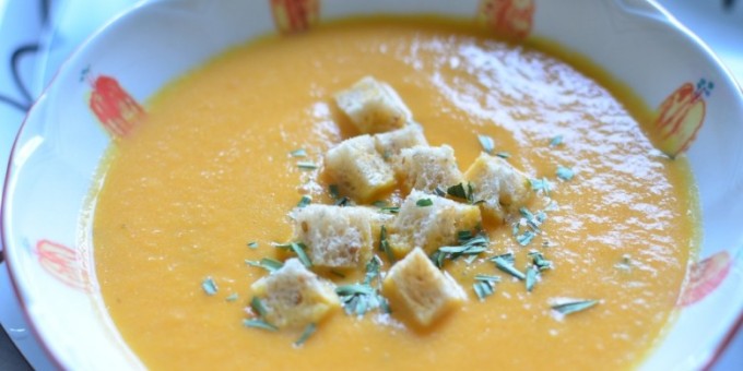 Пять осенних крем-супов, которые можно приготовить за 30 минут