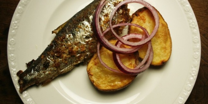 5 самых популярных рецепта «рыбы в духовке» по мнению Минчан