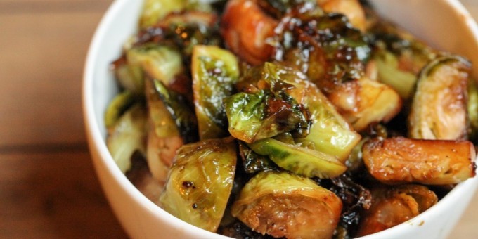 Мужская еда: тушеное мясо с брюссельской капустой