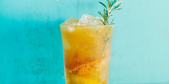 Для тех, кто не любит читать, но любит вкусно выпить:  24 рецепта коктейлей в картинках