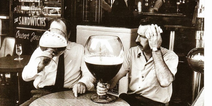 Почему стоит сходить в «Golden Coffee»: от "Белого русского" до стейка из говядины