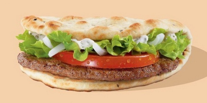 Новое от McDonald’s: как вам пита с говядиной и овощами за 55 000?