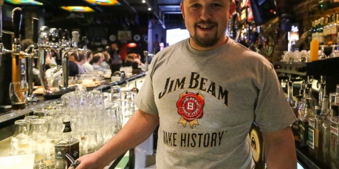 Jim Beam. Любой бурбон — это виски, но не каждый виски — бурбон!