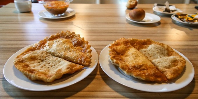 Заманчивое предложение: охотимся на чебуреки с мясом за 1 рубль без регистрации и смс