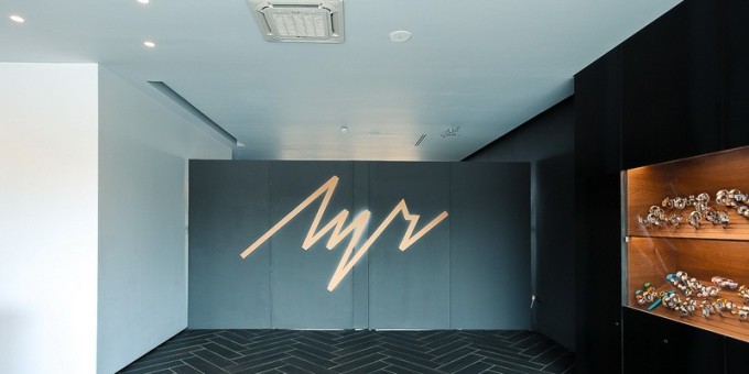 Новое кафе «Луч» и часы с Георгиевской лентой за 111 рублей