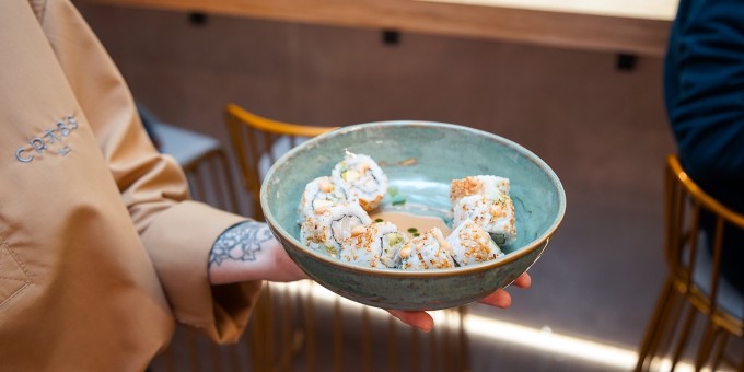 Новое рыбное необистро «Умами» с японской кухней в американском стиле по весьма демократичным ценам