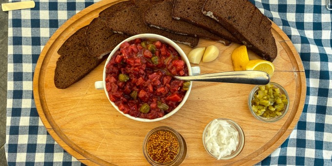 Даю наводку на самый вкусный тартар из говядины