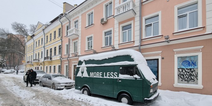 С фудтрака на бал. Первая тефтельная «Мо Лесс» с домашним подходом к еде