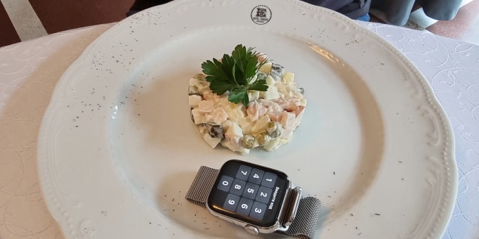 Проверяем, как выглядит обед до 10р в пятизвёздочной гостинице «Европа»