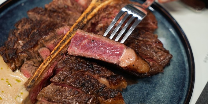 Эмоциональное кафе «Мадам Коко» с нетрадиционным подходом ко всему