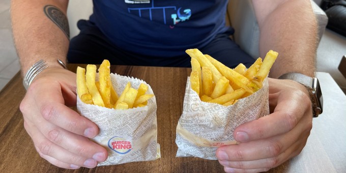 Проверяем, жульничает ли международный фастфуд с картошкой фри. Привет «Макдональдс», «Бургер Кинг» и «КФС»