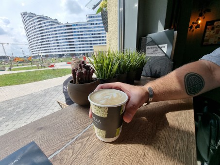 Кофейнатаун или чем кормят жителей «Минск Мира»