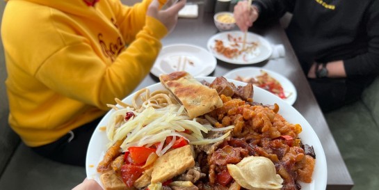 За 15р сколько хочешь еды, но чтобы поместилась в тарелку. Новое бистро «Панда Экспресс»