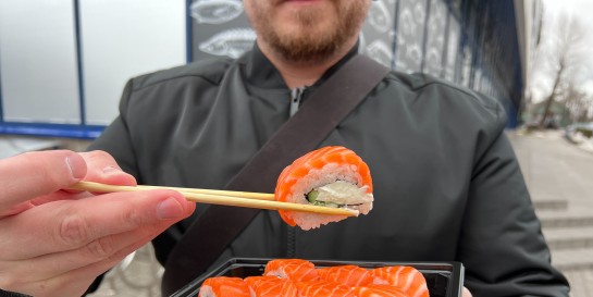 Контрольная закупка в рыбном магазине «Дом Барсука»: суши Филадельфия по 12р, маринованный лосось по 7р