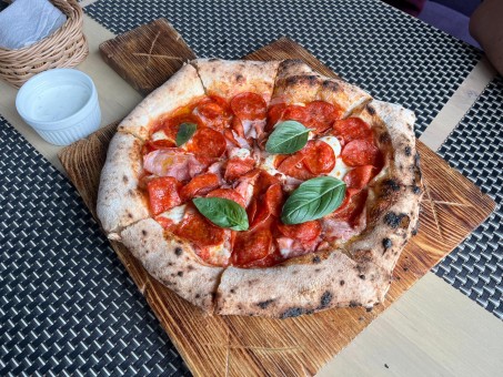 Проверяем, сколько нужно денег, чтобы поесть в новом ресторане итальянских экспериментов с едой «Базилик» в Бобруйске