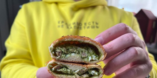 Присел на пенёк - затестил от «Друзей» пирожок от 2 до 6 рублей рыбный