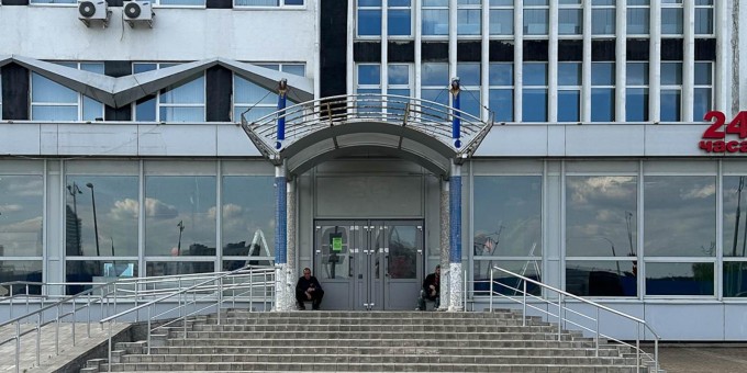 Любителям экономить - приготовиться! На месте «Европейского» откроется первый «Грошык Мега»!