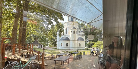 В Чижовке есть атмосферная Георгиевская кофейня, в которой не берут деньги. В чём подвох?