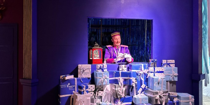 Показываю, какая красота вас ждёт в «Доме Рождества» на трёх этажах «Дворца искусств» с 3 декабря по 15 января