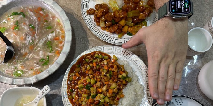 Проверяем на сытность большой обед из 3 блюд за 14 рублей и прочие хитрости китайской кухни в кафе «Гу Сян» Гасанов