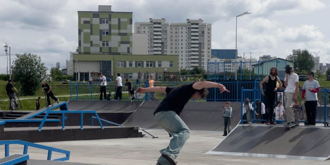 Самый большой скейт-парк под открытым небом и обновлённый парк имени Уго Чавеса официально заработали