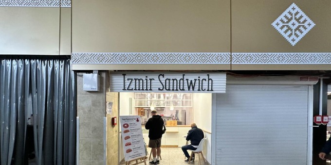 На Комаровке открылась бутербродная «Измир сэндвич» по рецептам турецких улиц от 5,90 рублей и чай бесплатно