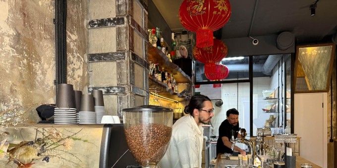 Где в Минске самый вкусный суп Фо Бо. Проверяем на себе, чем кормят в новом паназиатском баре «Номикай» и властвуй