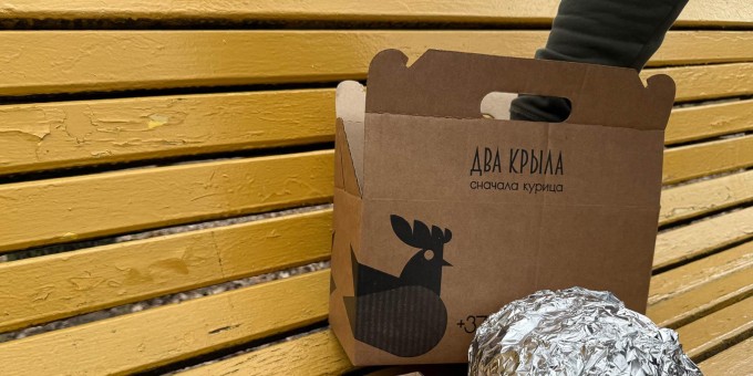 Где в Минске купить самую вкусную куру гриль. Проверяем новую точку по жарке куриц на вертеле «Два крыла»