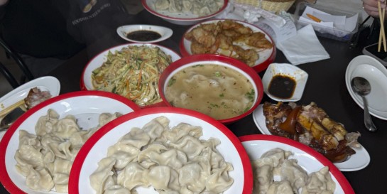 Где варят самые вкусные китайские пельмени? Тестим пельменную для своих - «Пельмени» на Толбухина