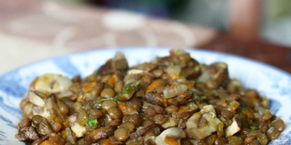 Блюда в пост: чечевица с грибами