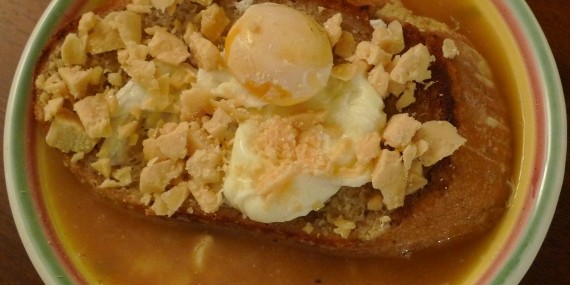 Суп «Павезе»