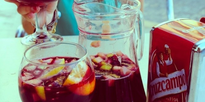 Готовим классическую испанскую сангрию