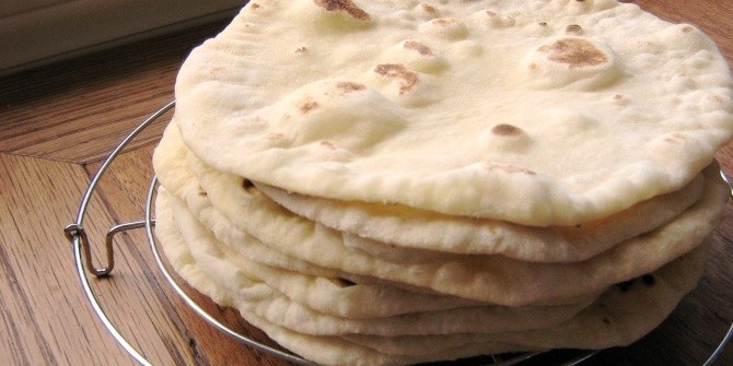 Вкусная и простая замена хлебу и батону: Лепешки на сметане