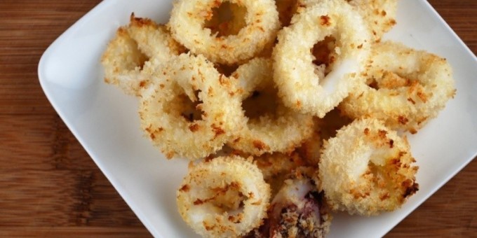 Хрустящие кальмары кольцами