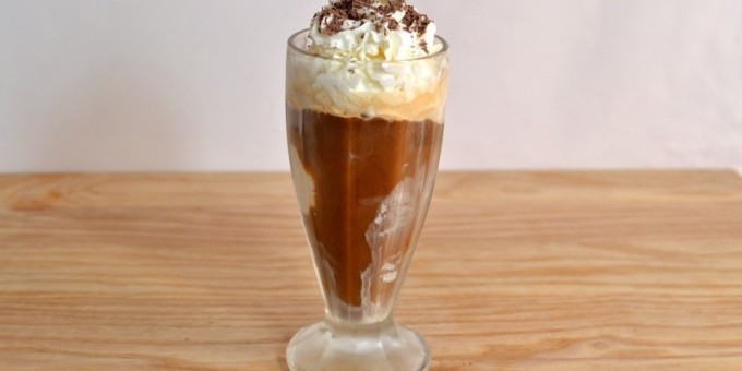 Айс-кофе с мороженым