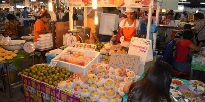 Свежевыжатый гранатовый сок супер