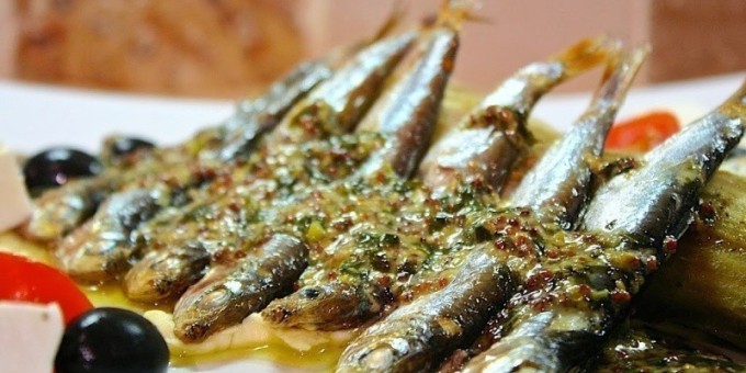 Килька пряного посола с кориандром