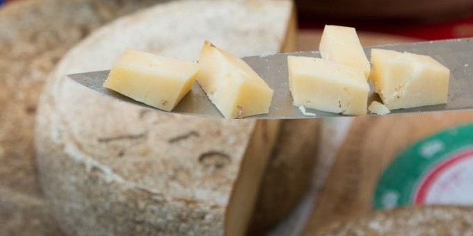 Каковы секреты итальянских сыров? Почему они такие вкусные и дорогие?