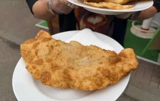 Чебуречная на Комарах